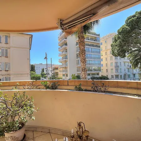 Immogroom - Large Clim/terrace - Wifi